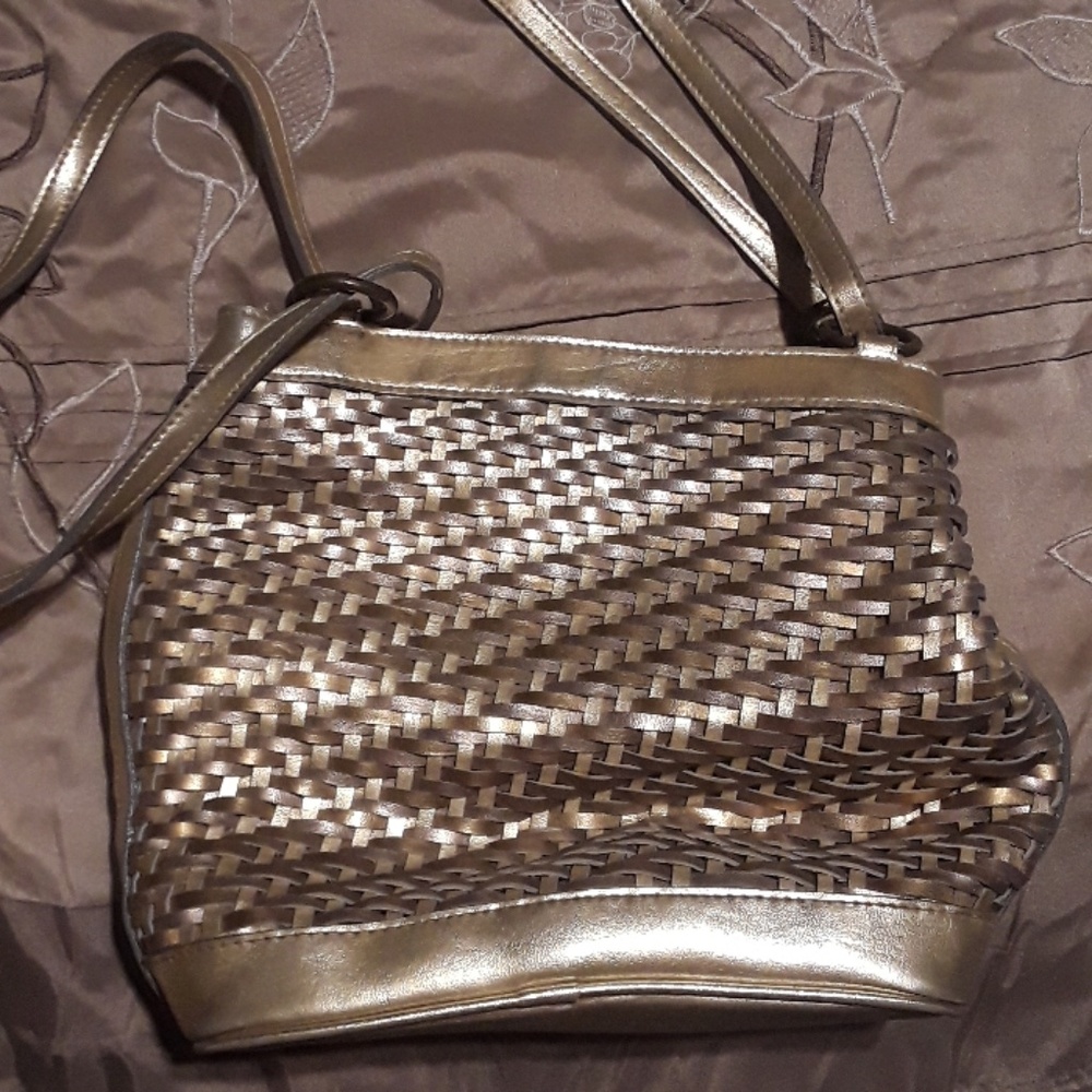 Marlo leather purse